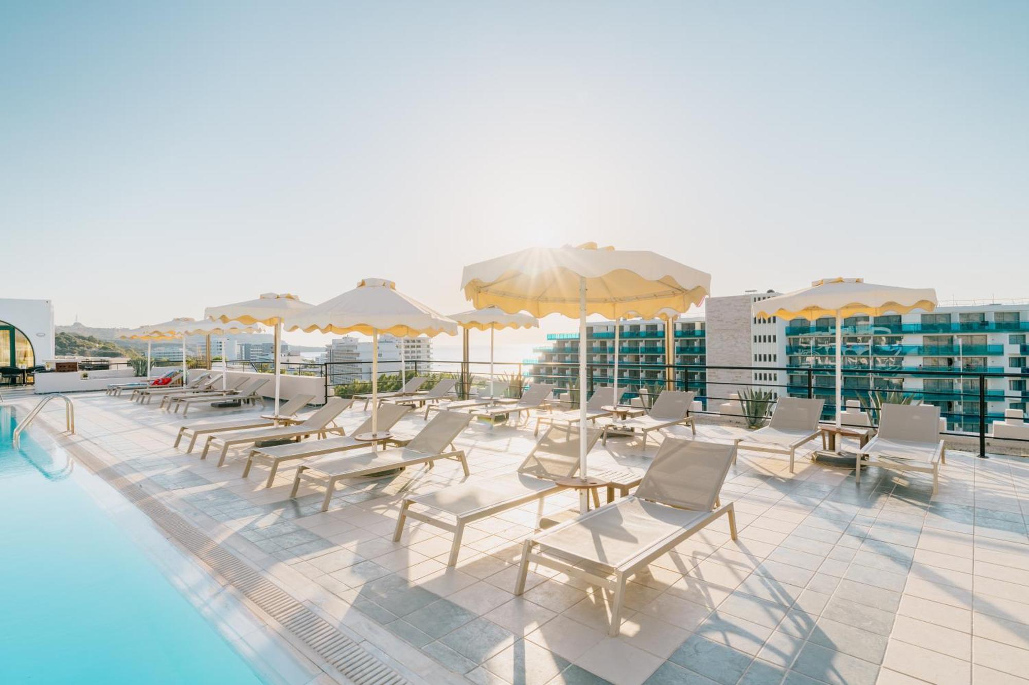 Calypso Palace Faliraki Exteriör bild